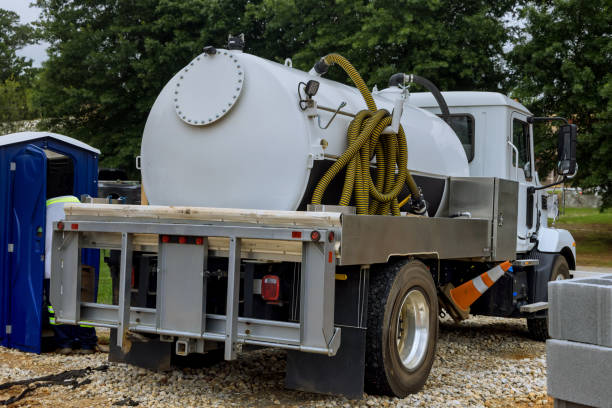Best Portable restroom trailer rental  in Ridgewood, NJ